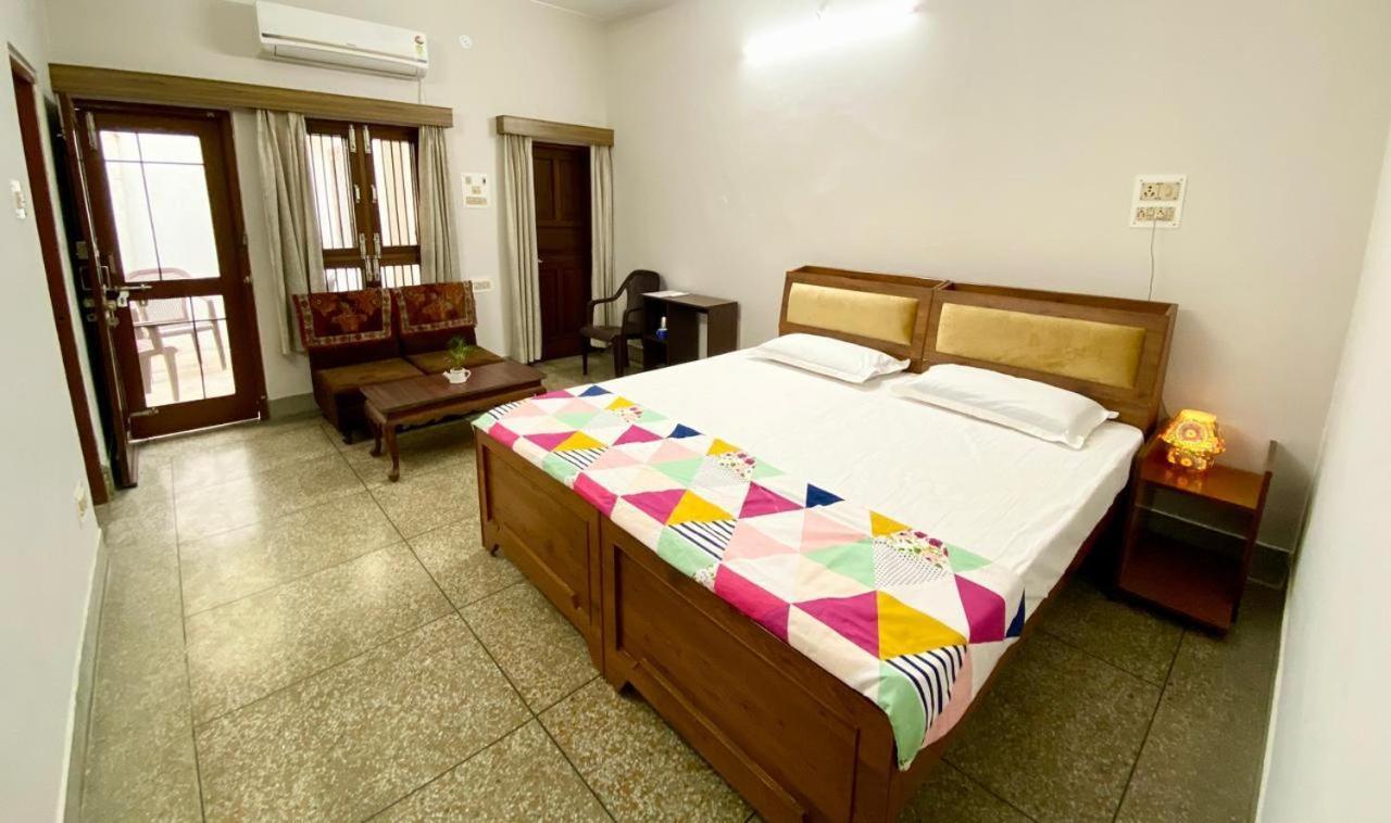 Bed and Breakfast Garden View Residency Lucknow Exterior foto